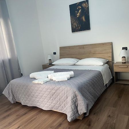 Juliet N - Rental Rooms Verona Eksteriør bilde